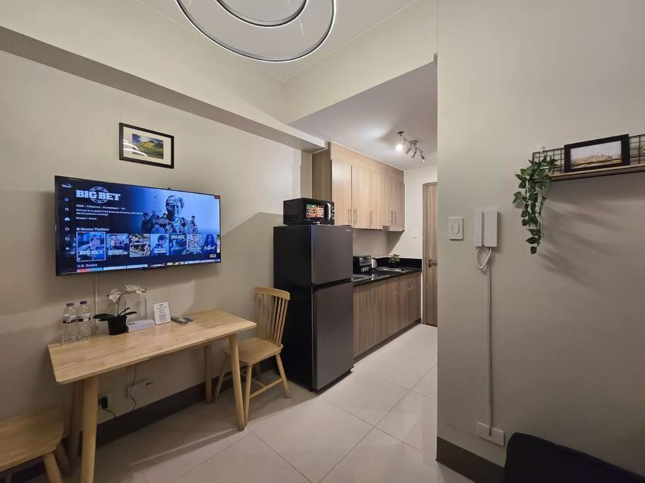 1Br Unit Condotel W Balcony Fame Residences -Fm38 マニラ市 エクステリア 写真