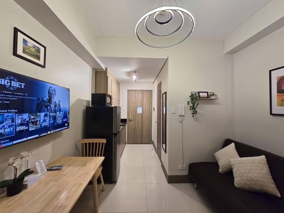 1Br Unit Condotel W Balcony Fame Residences -Fm38 マニラ市 エクステリア 写真